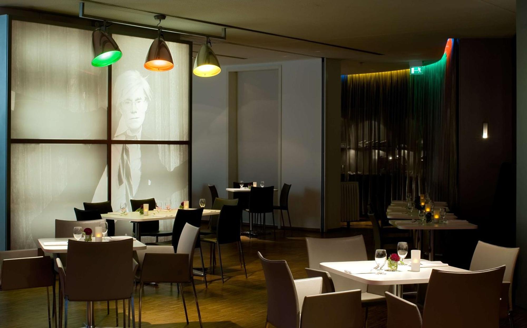 Hotel Park Plaza 4*